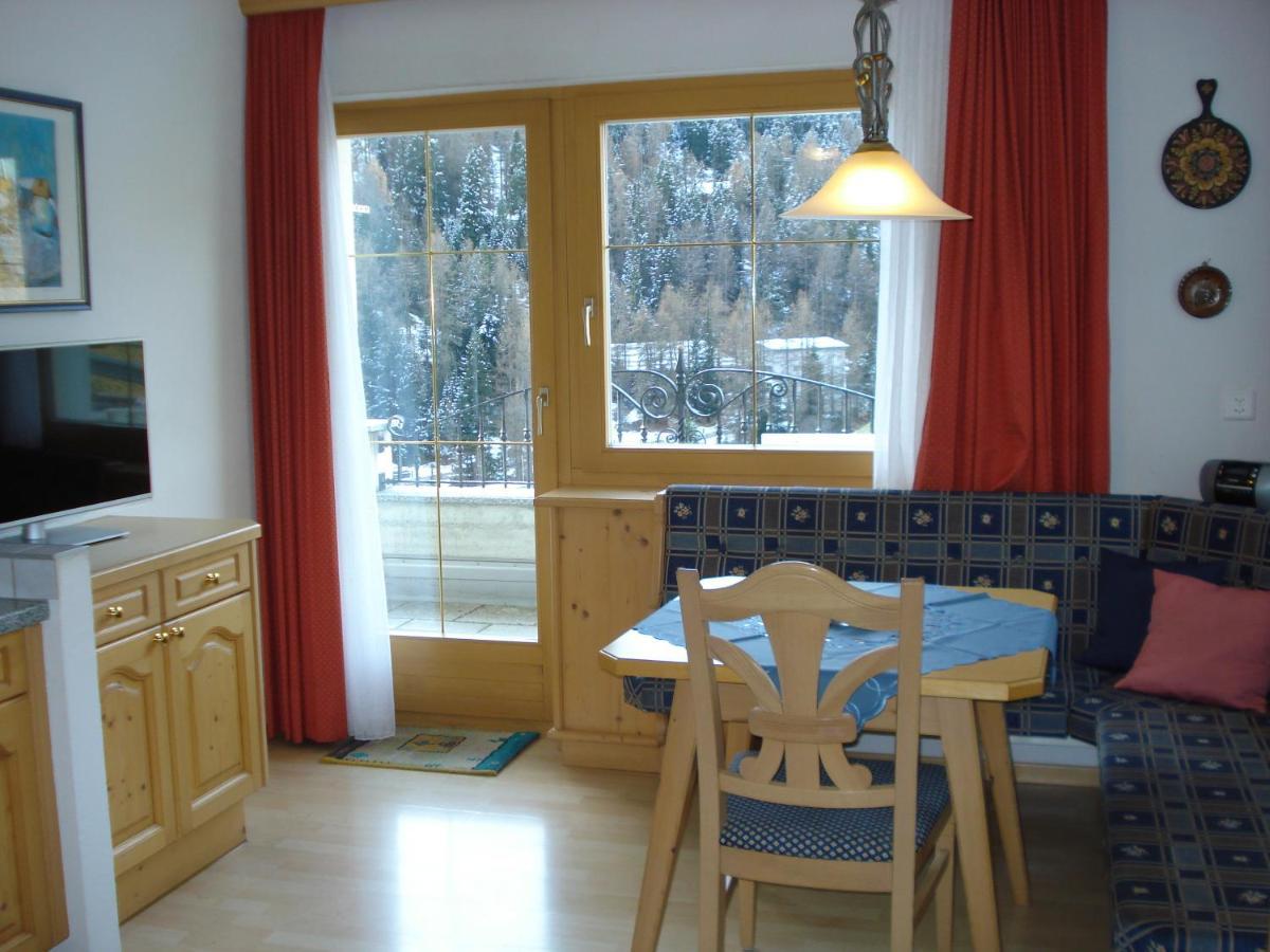 Chasa Valetta Apartment Samnaun Room photo