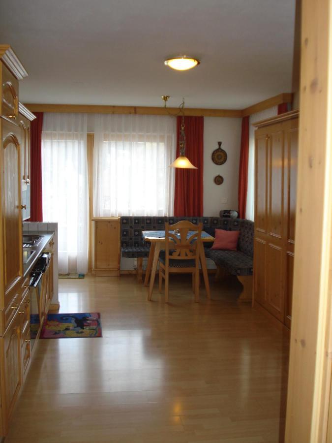 Chasa Valetta Apartment Samnaun Room photo