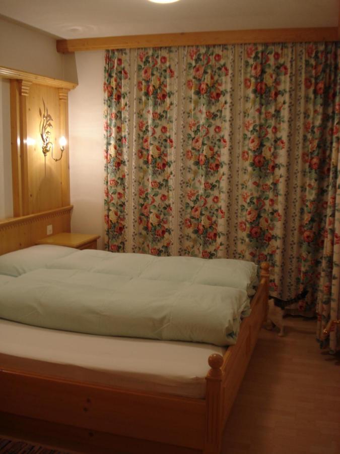 Chasa Valetta Apartment Samnaun Room photo